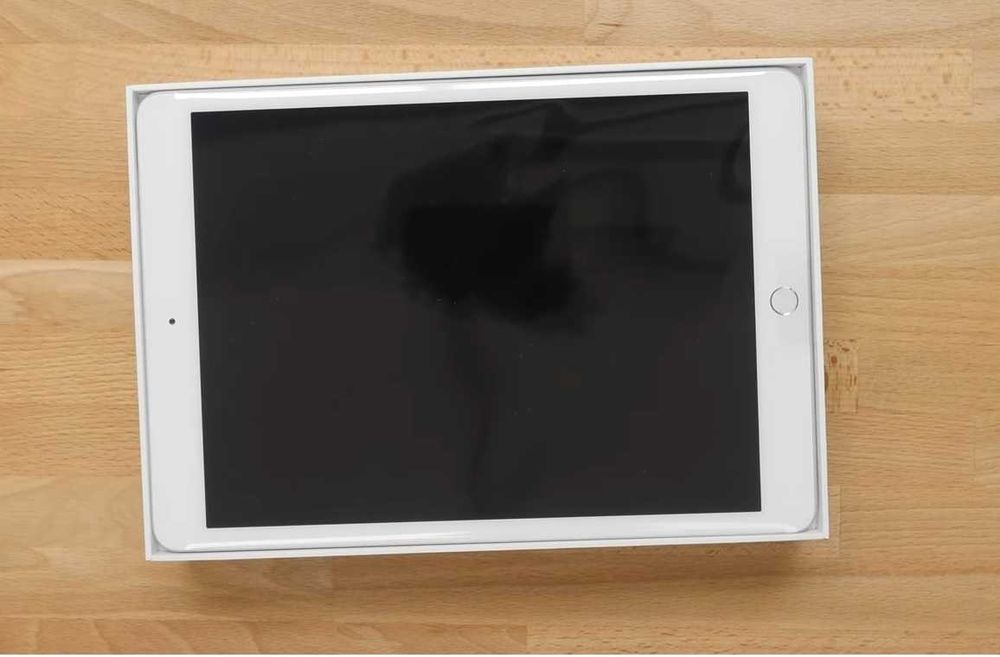 Vand Tableta Apple iPad 10.2