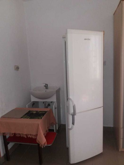 inchiriez garsoniera in Timisoara, zona Plopi, linia E8