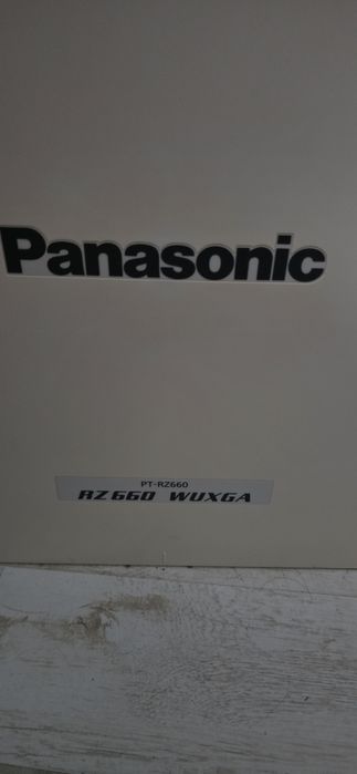 Videoproiector laser Panasonic