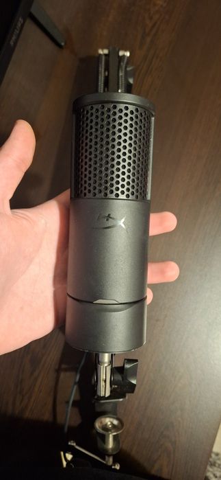 Vand microfon HyperX  solocast 2