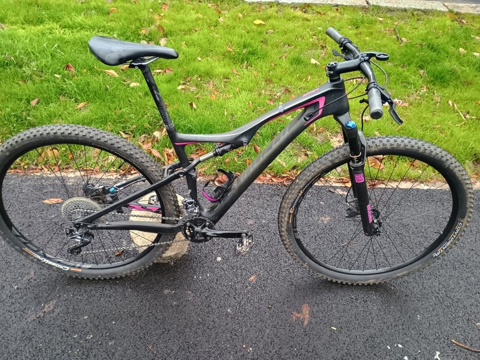 Vand bicicleta Specialized full suspension