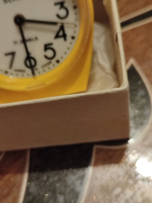 Продам часы будильник СССР