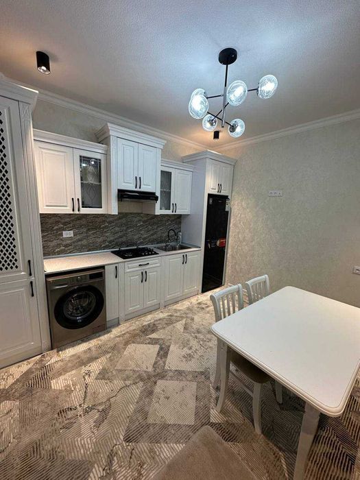 3х комнатная квартира на 1 этаже 91кв/м, в Самарканде