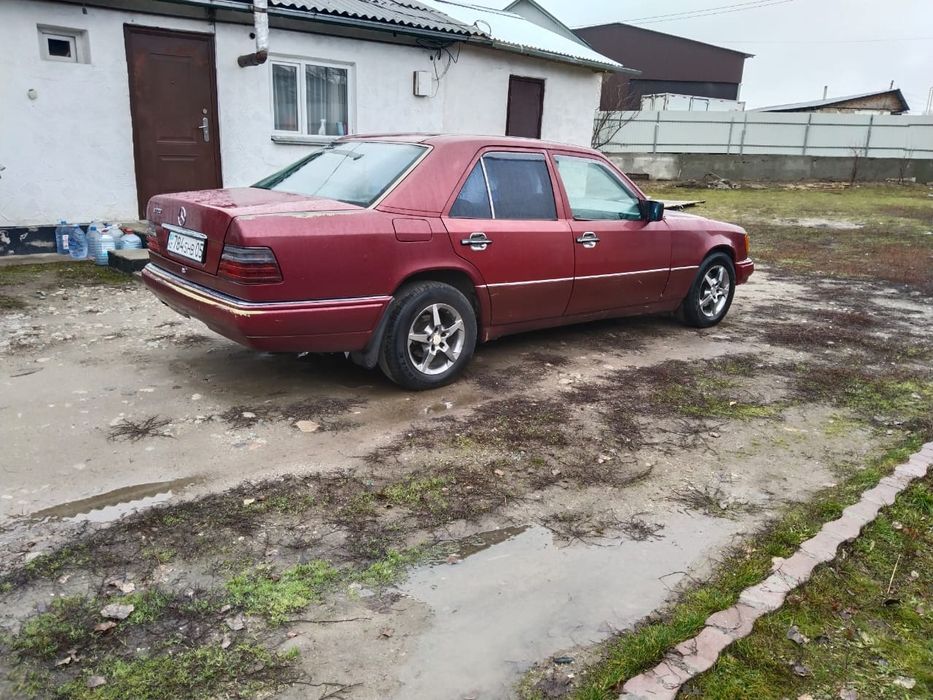 Мерс 124 2.2 ешка