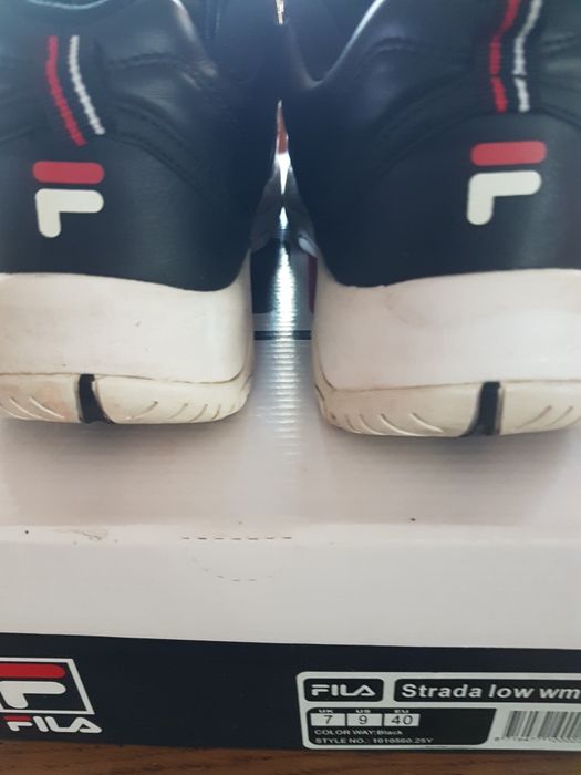 Adidasi Fila Disruptor