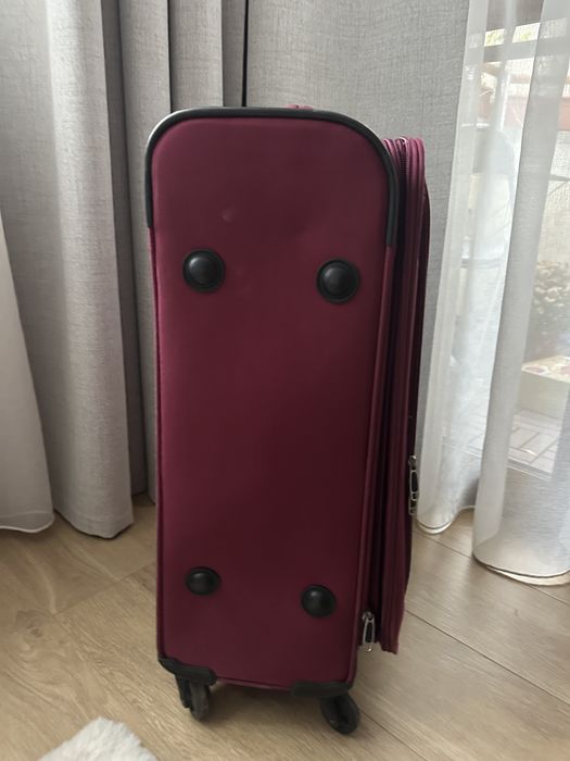 Куфар Estil 67 cm лилав