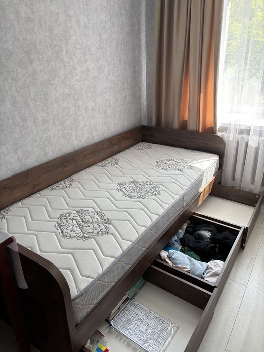 Продается кровать