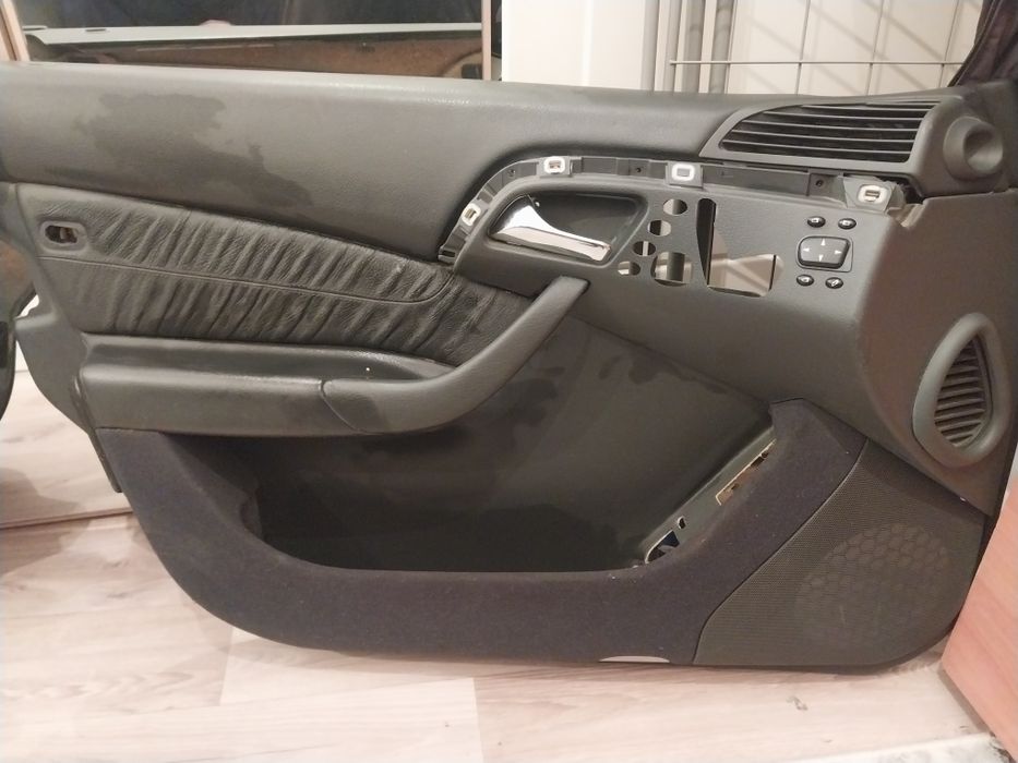 Салон мерседес 220 до рест