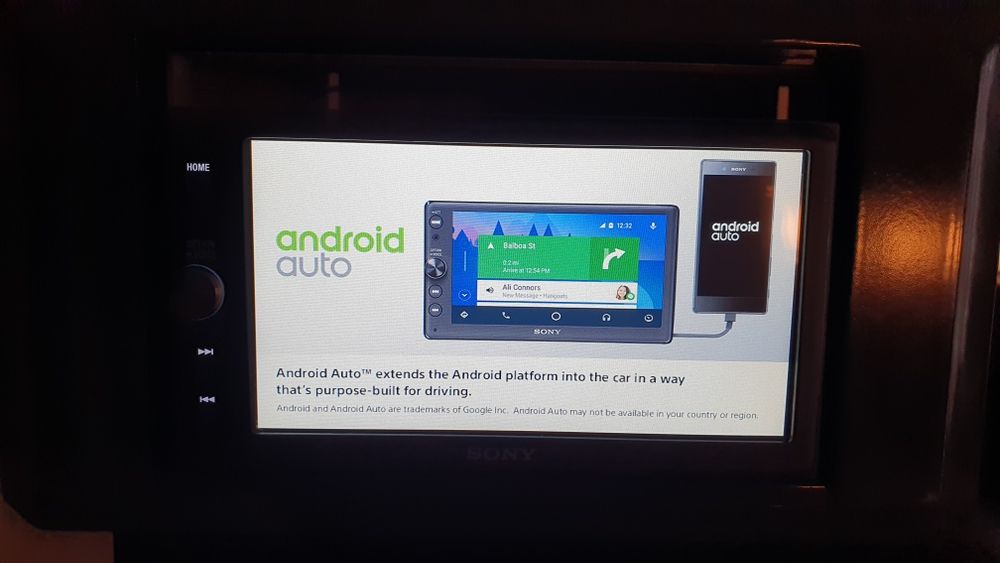 Мултимедия SONY XAV-AX100 android auto CarPlay