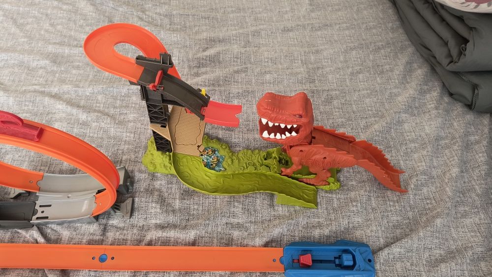 Писти Hot wheels