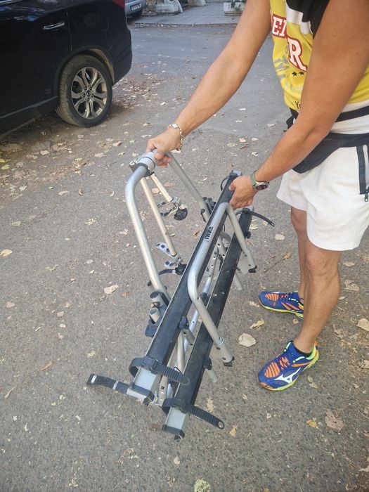 Стойка за велосипеди,Thule