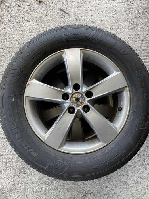 Set jante aliaj R16 5x105 Opel cu anvelope de iarna 215 65 R16