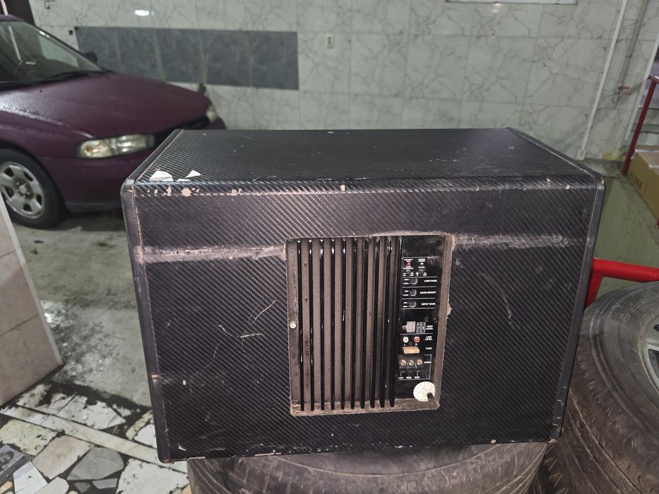 Продам сабвуфер елемент5 хорошем состояние