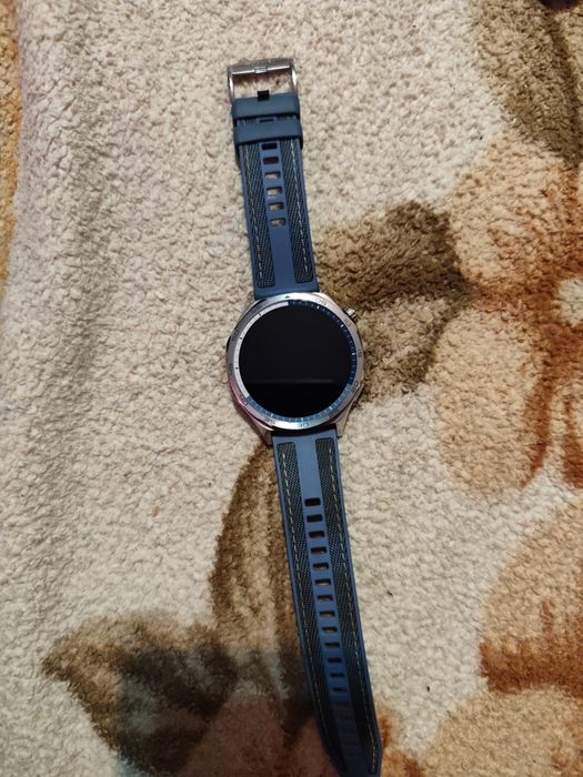 Ceas huawei gt5 albastru utilizat