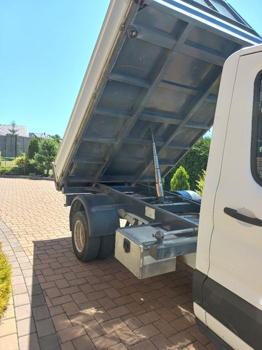 Vând Ford tranzit Basculabil