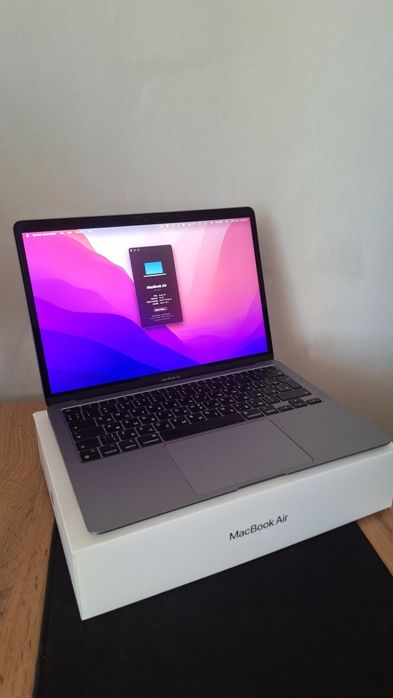 MacBook Air m1 16/256 идеал в состоянии нового
