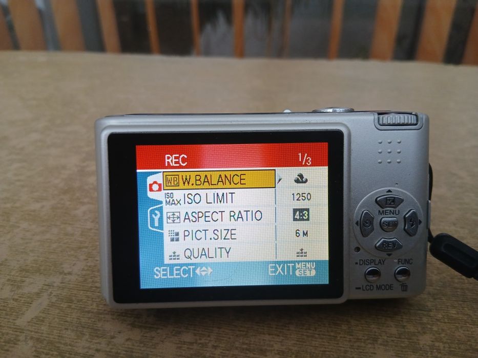 Panasonic Lumix DMC-FX10