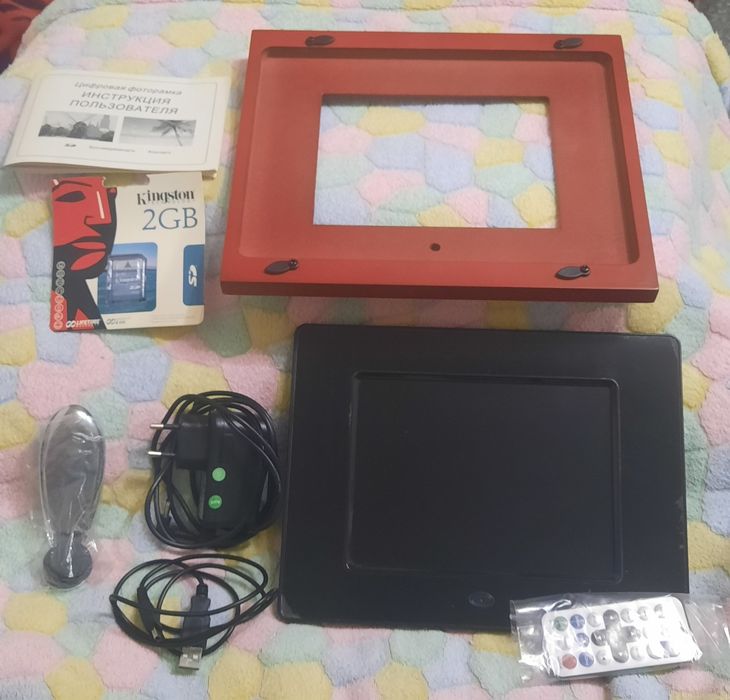 Цифровая фоторамка iDream 820i Wood, 8"