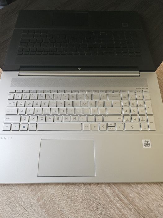 Laptop HP Envy 17 cg0001nn i7 1065G7, 16GB DDR4 SSD 512GB Nvidia MX330