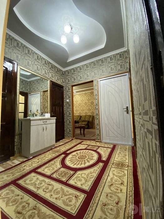 Продаётся куйлюк 2 массив 4 комнатная 3 этаж 4 этажный дом