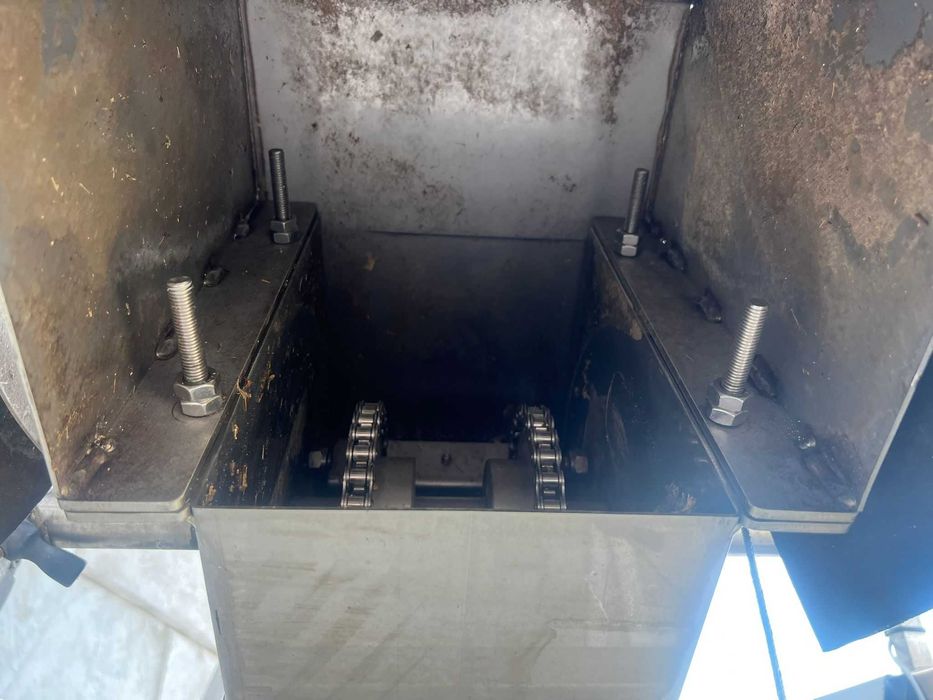 Taietor / frezor siloz Vliebo  - din inox , latime freza 1,45 m