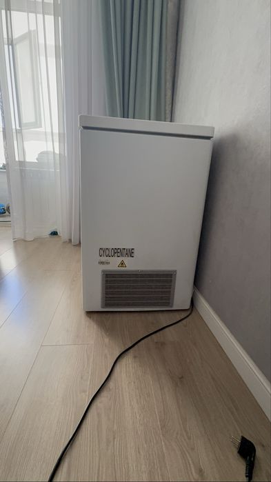 Морозилка Midea 198л б/у состояния после ремонта