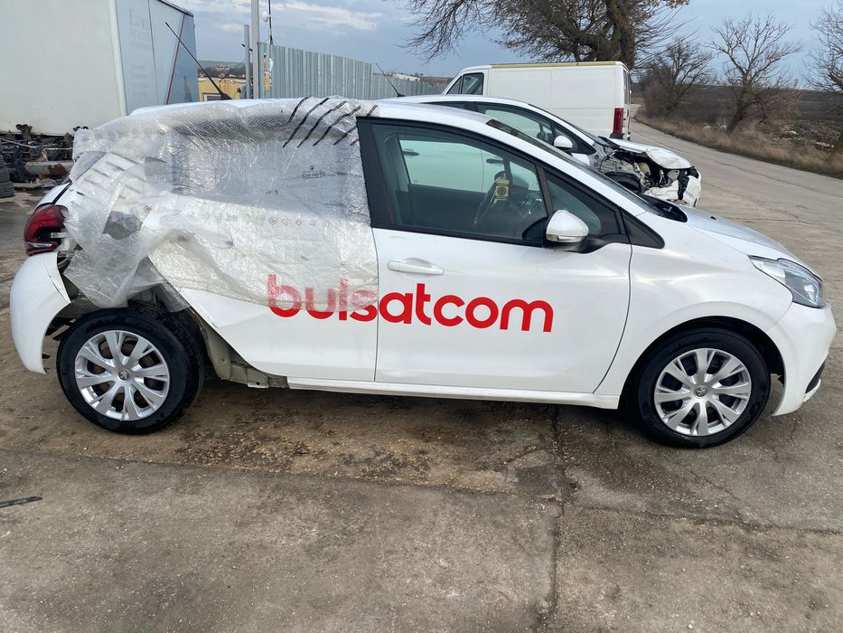 Peugeot 208 1.6 BlueHDi, 75 hp, 5 sp., 121 000 km., 2018, engine BHW
