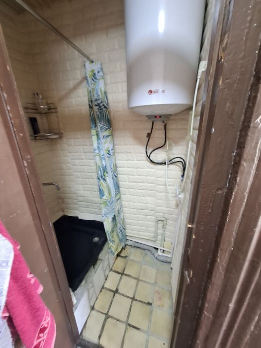 Kvartira ijaraga beriladi 1xona 2xona qilingan