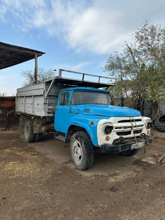 Продам Зил130  на ходу