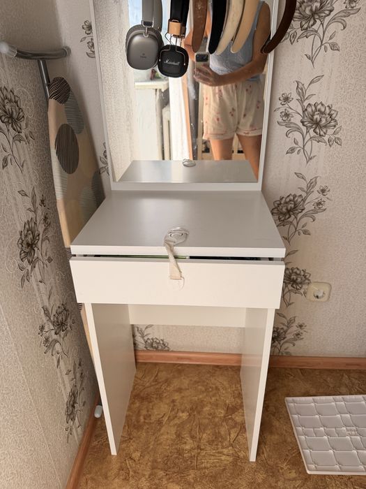 Продам косметический камод
