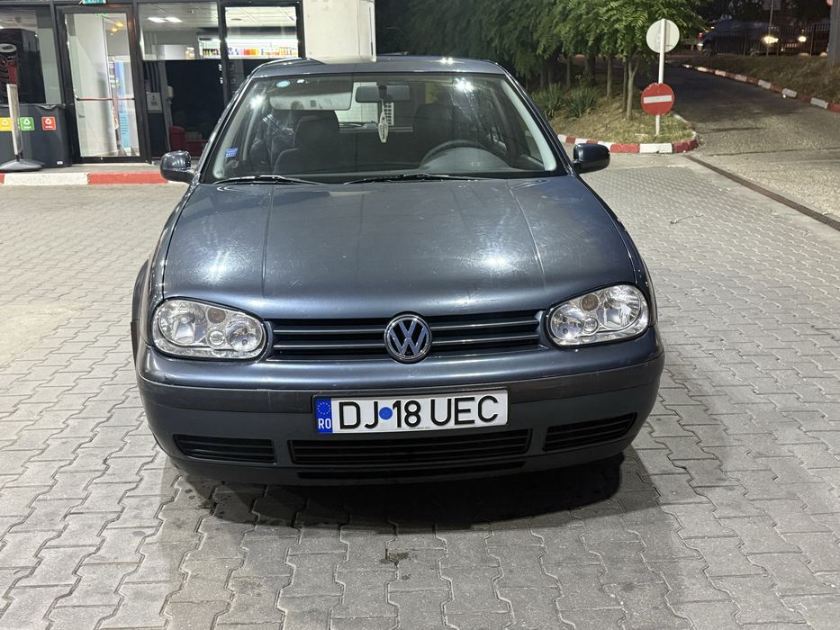 VOLKSWAGEN Golf 2000 — imagine 5