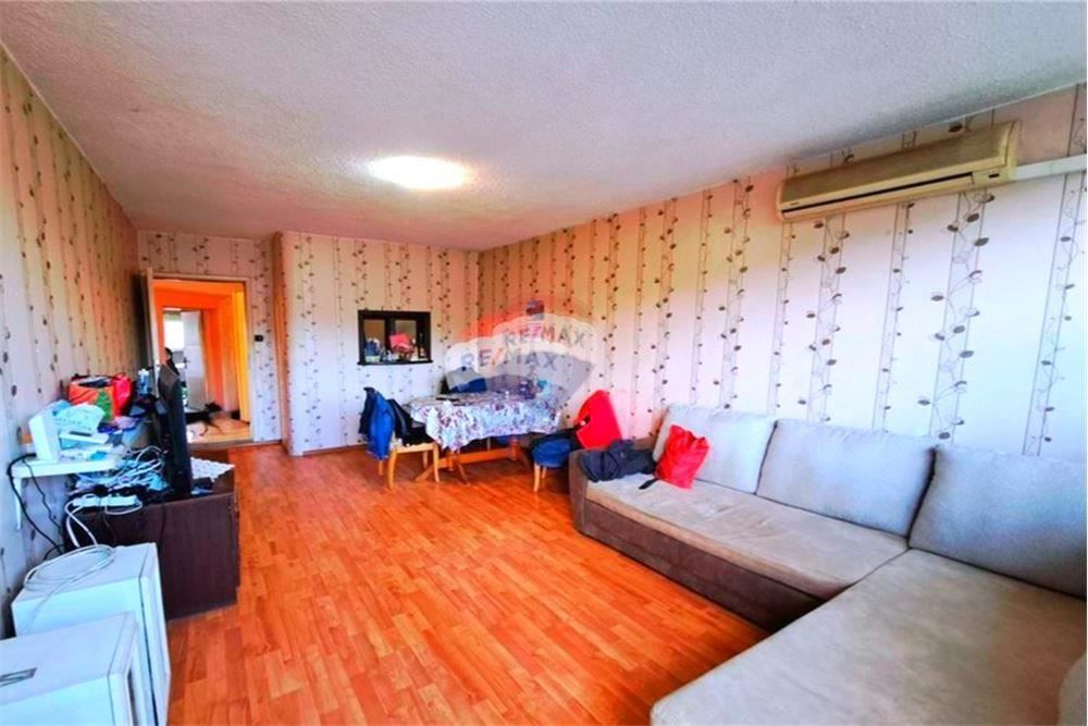 Продава се Двустаен апартамент в Варна, Аспарухово - 69 кв.м за 1283 €/кв.м - Снимка #4
