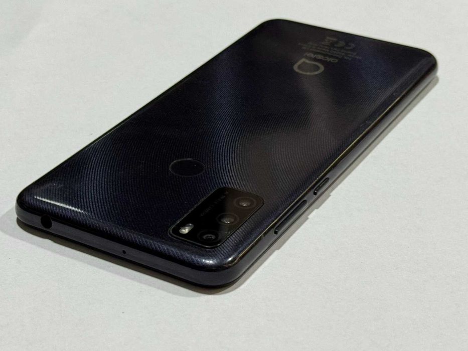 Мобилен телефон Alcatel 6025D