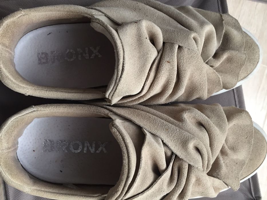 Pantofi din piele intoarsa, Bronx
