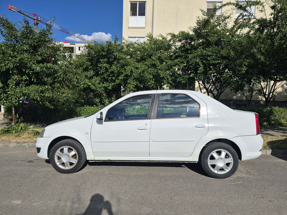 DACIA Logan 2012 — imagine 2