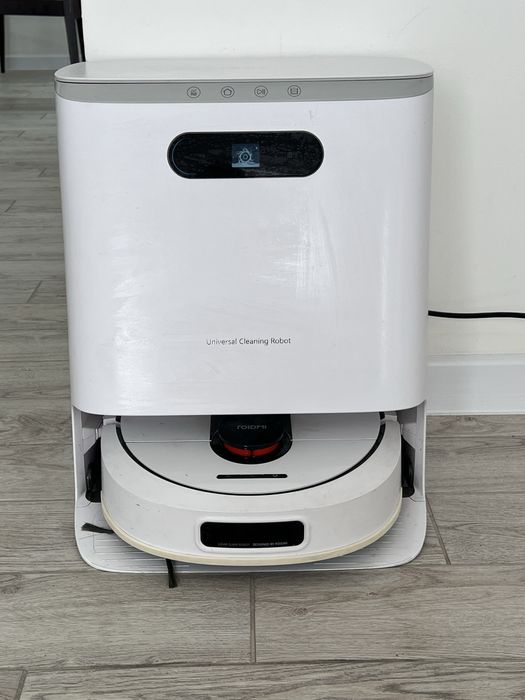 Продам робот пылесос