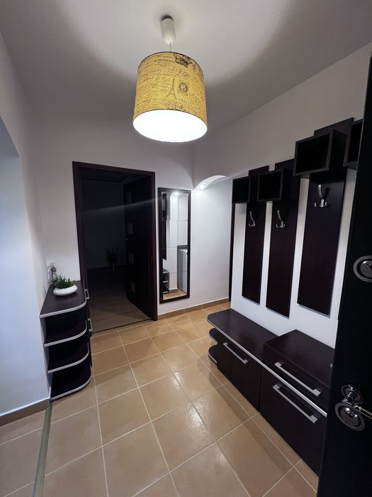 Închiriez apartament cu 3 camere in Drumul Taberei Bucuresti