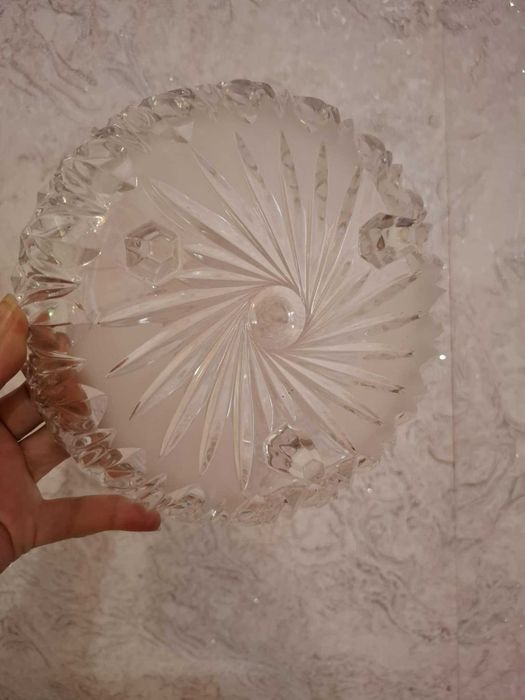 Фруктиери Кристални