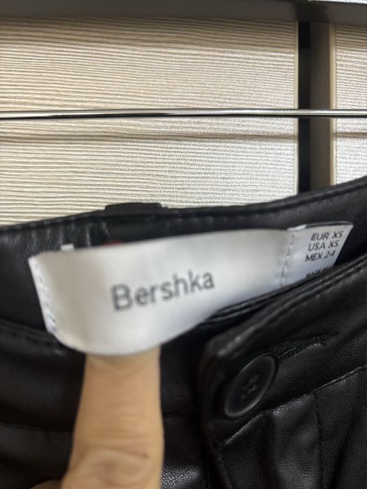 Кожен панталон с еластан