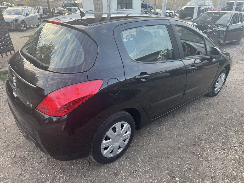 Peugeot 308 1.6HDI 92кс. 2013г. - НА ЧАСТИ