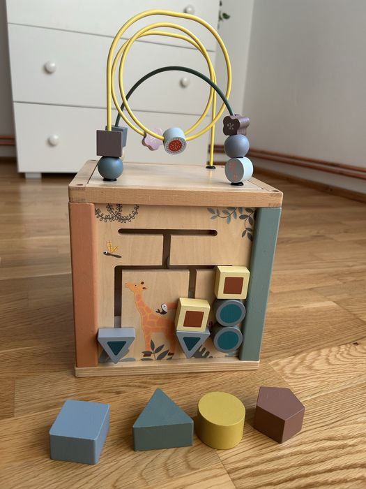 cub educativ ,jucarie din lemn