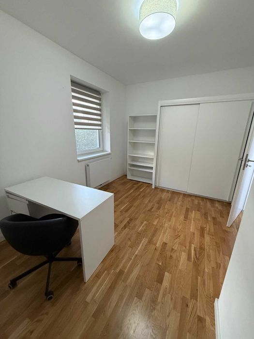 Apartament 3 camere Parcul Carol de inchiriat, curte proprie, loc de parcare