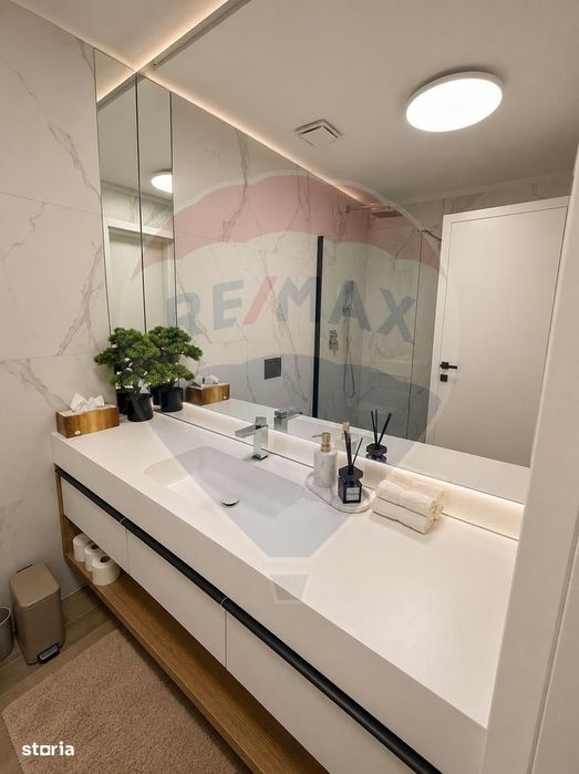 Apartament premium Yacht Kid | Terasă | Parcare Subterană și Boxă |