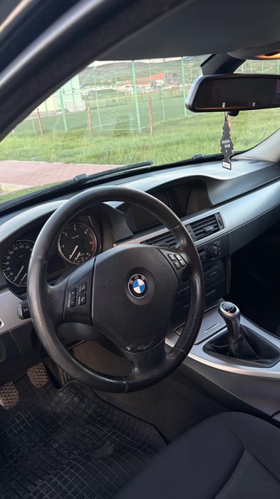 BMW Seria 3 E90 320d