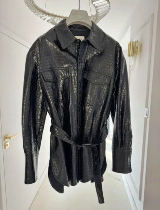 Ефектна дамска риза Zara