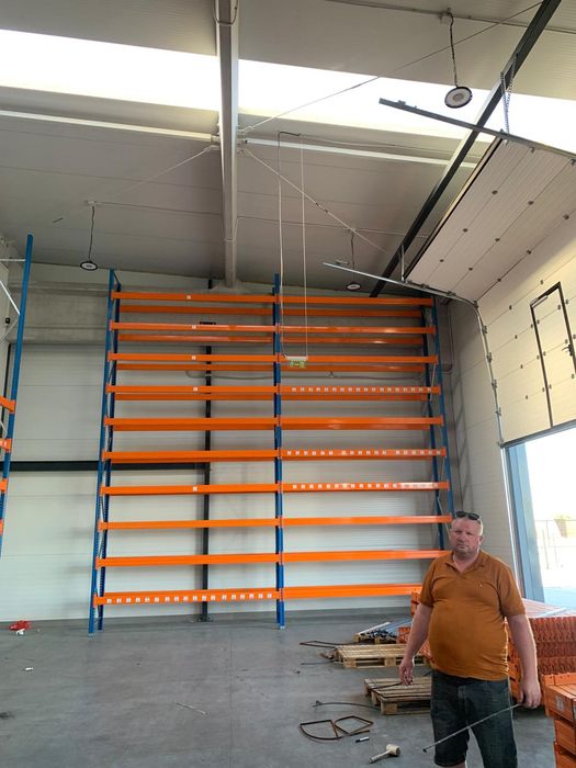 Rafturi metalice industriale pentru hale