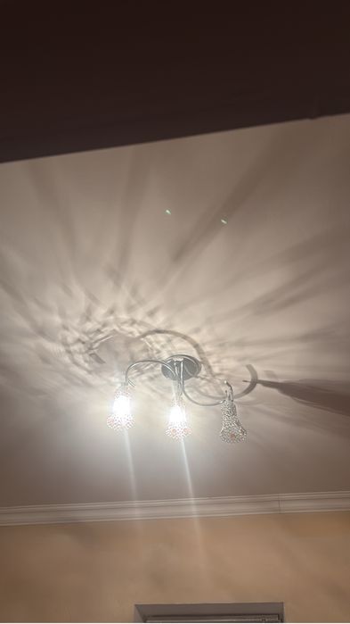 Бу люстралар сатылады