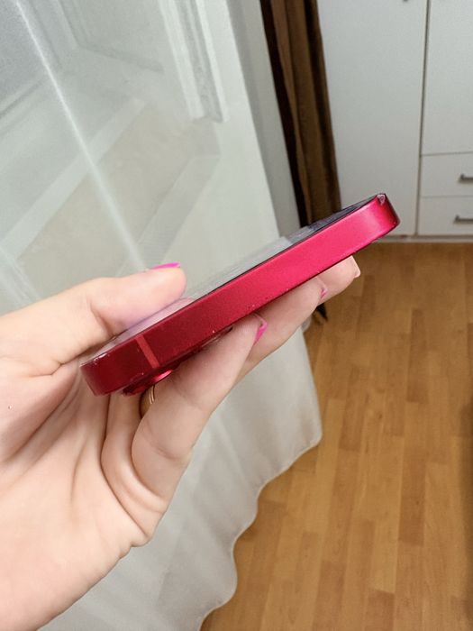 Iphone 14 plus rosu