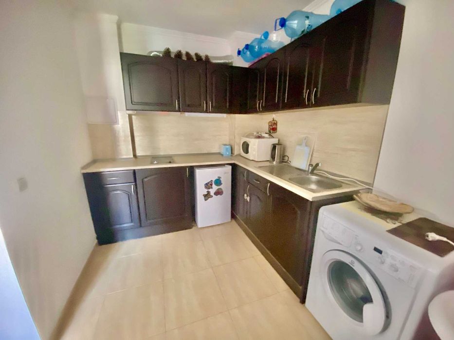 Двустаен апартамент на метри от плажа в к-с "Етъра 1"