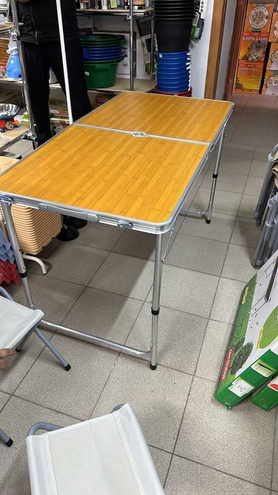 Походный столик со стульями